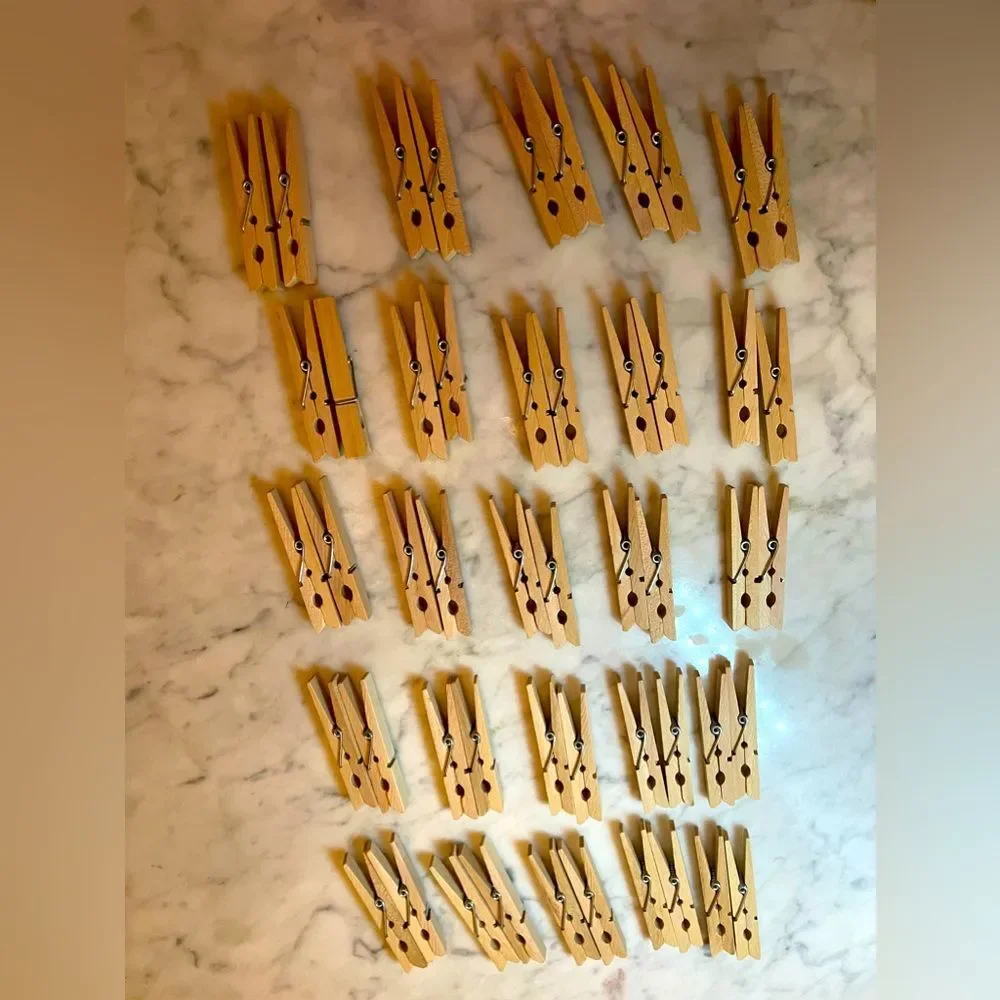 COPY - 50 PCs of 3 inches long wood clothing pin or clippers